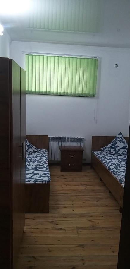 Guest House 777 Turkistan Extérieur photo