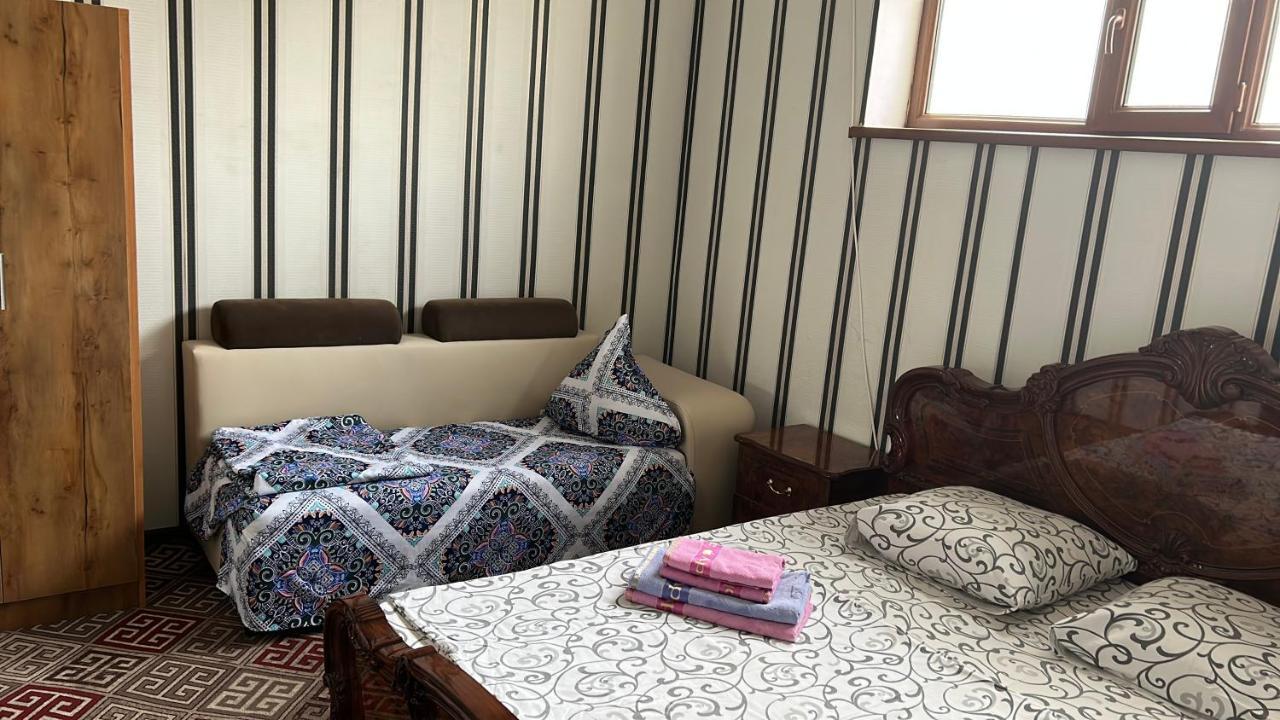 Guest House 777 Turkistan Extérieur photo