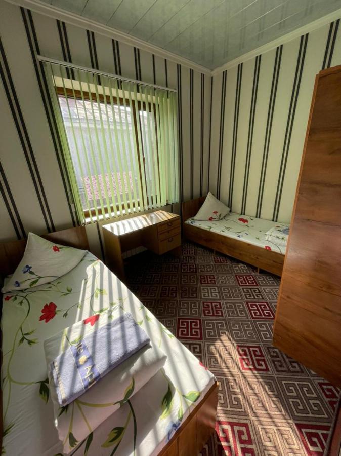 Guest House 777 Turkistan Extérieur photo